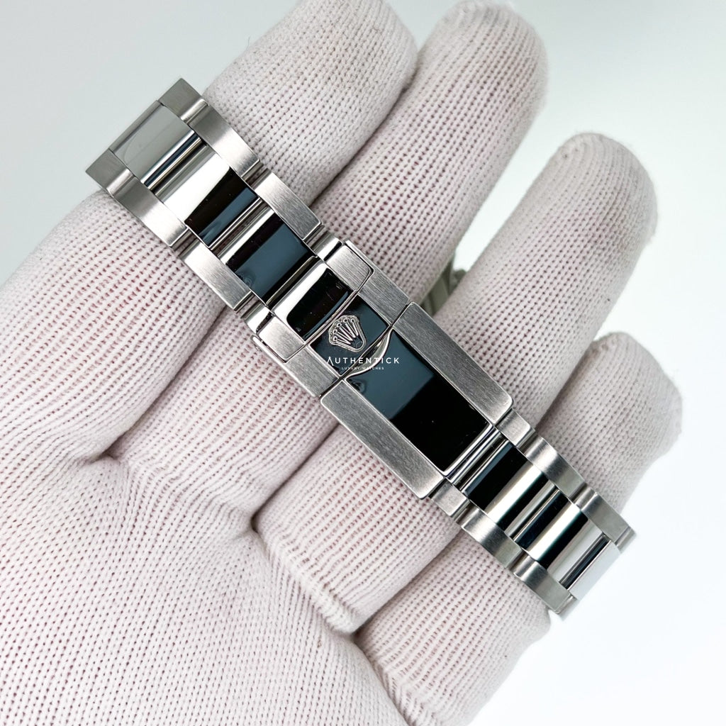 Rolex Cosmograph Daytona Stainless Steel White Dial 116520