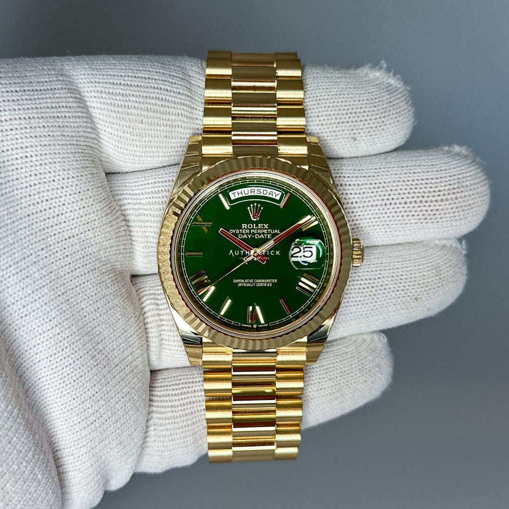 Rolex Day-Date 40 Yellow Gold Green Dial 228238